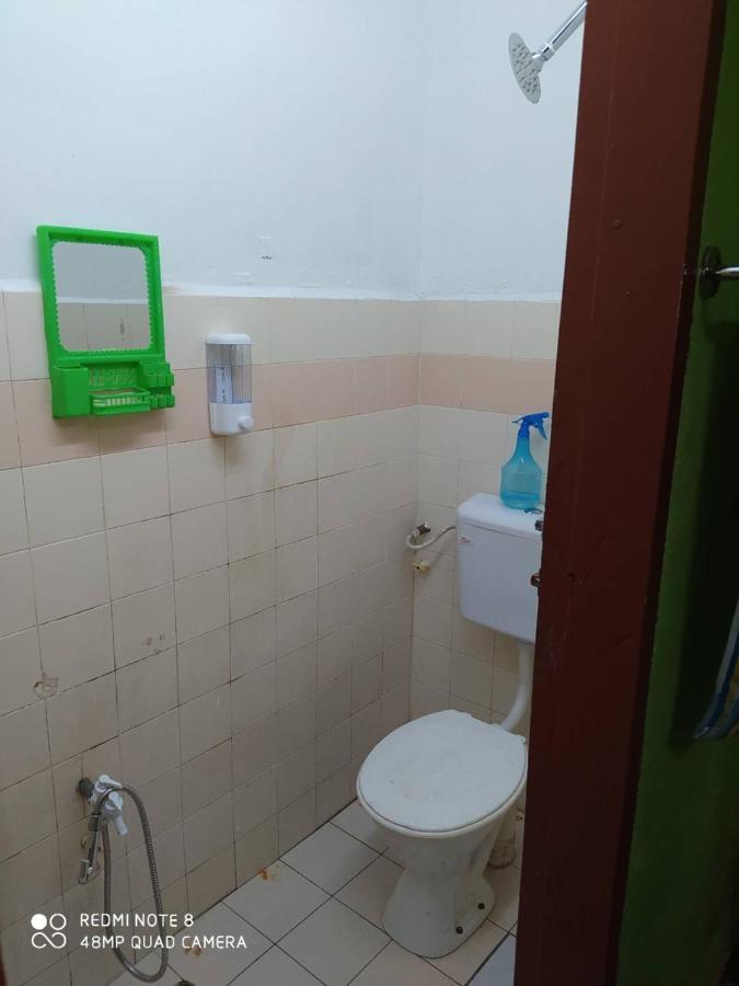 Homestay D' Tengah Bandar Kuala Rompin Zewnętrze zdjęcie